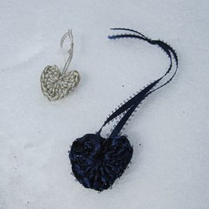 ribbon heart ornaments