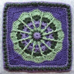 afghan square Fantastic, finished