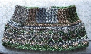 frogged shoulder wrap, back